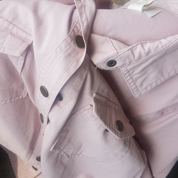 👉Forever 21 SHIRT STYLE JACKET🌺 - Picture 4 of 6